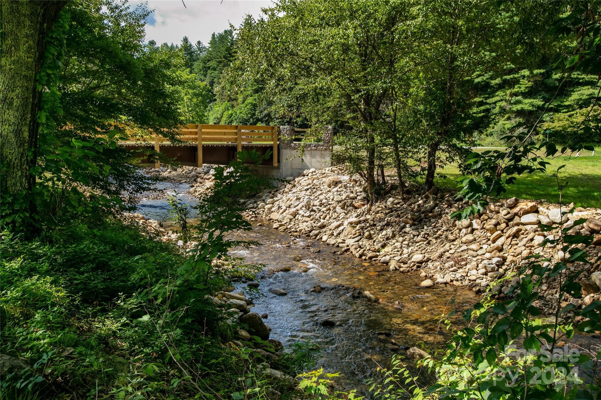 Lot at Canton, photo 4 of 4