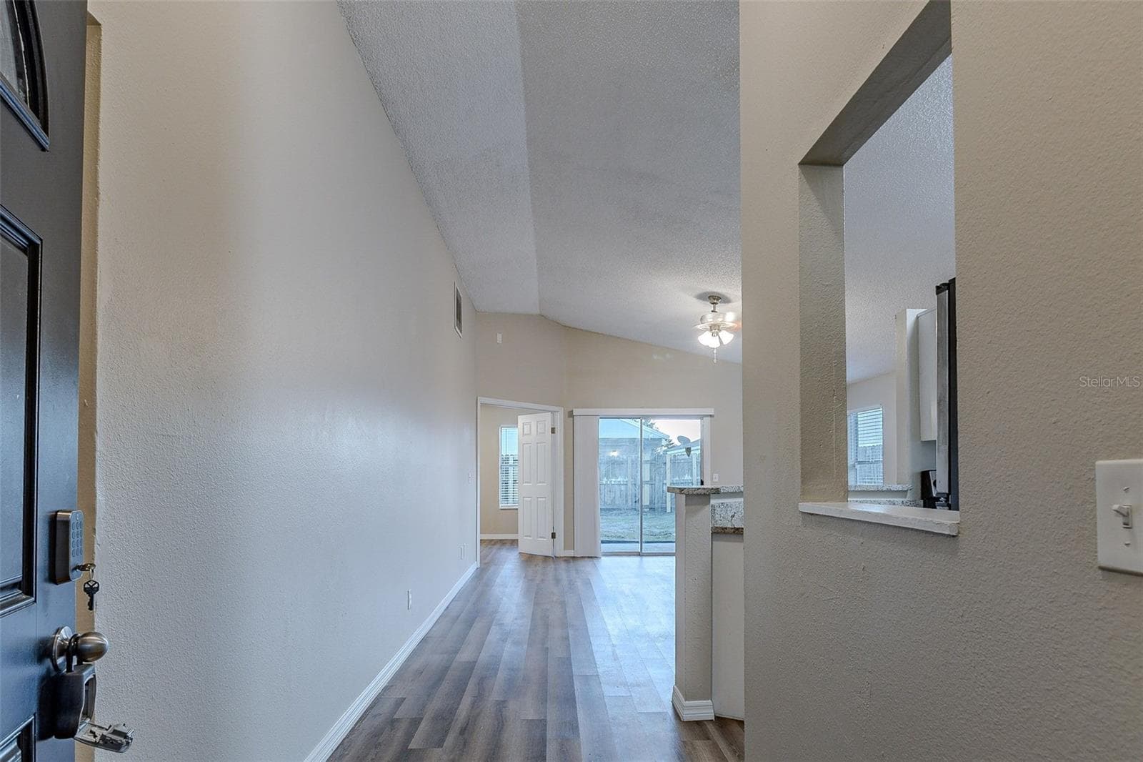 Single Family Residence at 5436 WOOD CROSSING ST, ORLANDO, photo 4 of 24