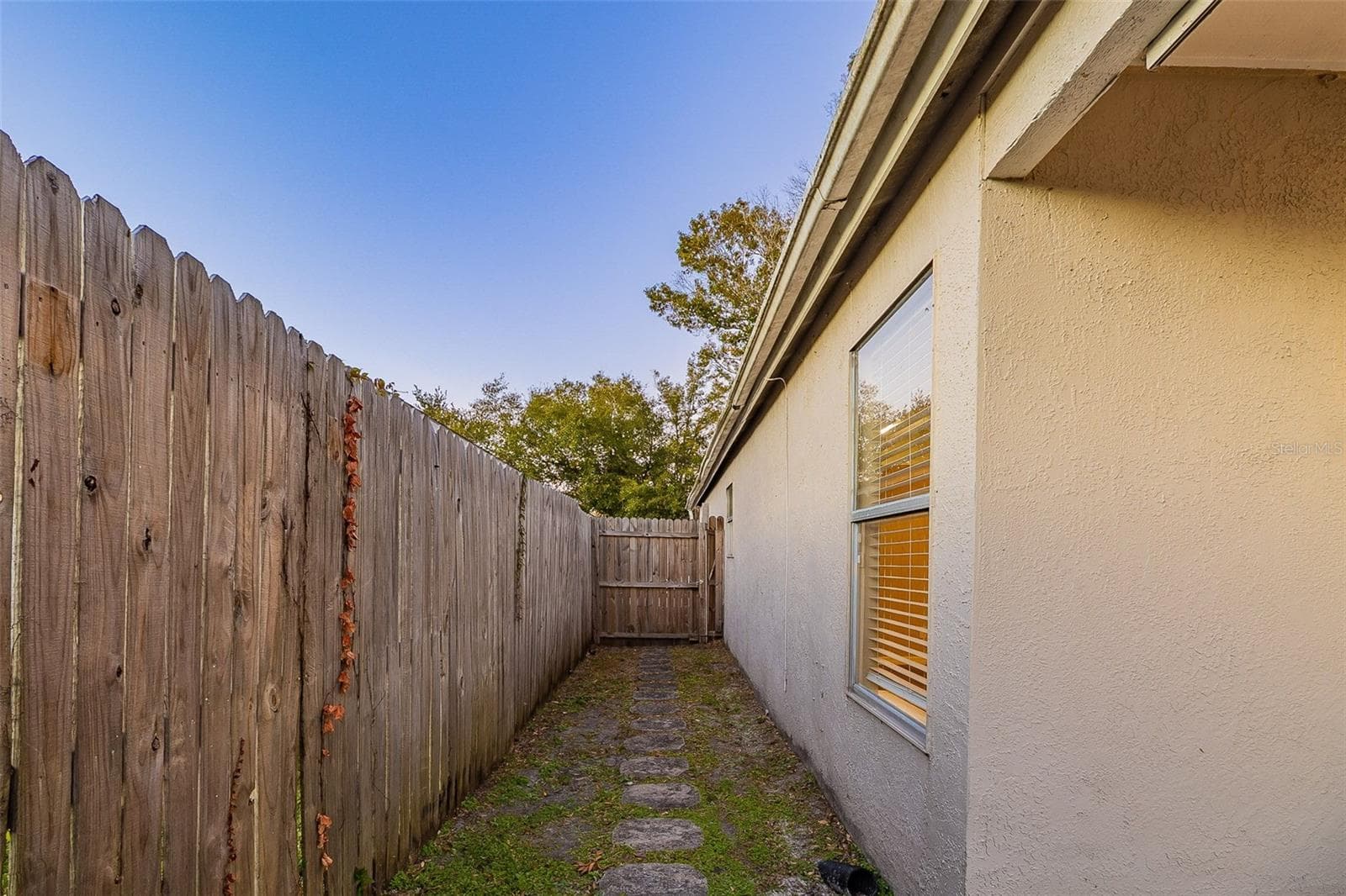 Single Family Residence at 5436 WOOD CROSSING ST, ORLANDO, photo 23 of 24