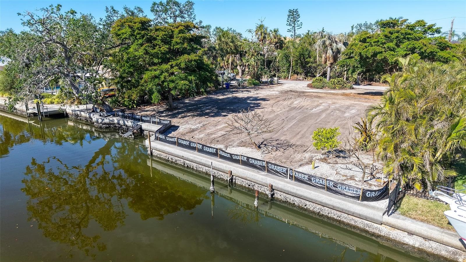 OWNER HAD SAILBOAT AT DOCK HERE - 660 LONGVIEW DR, LONGBOAT KEY