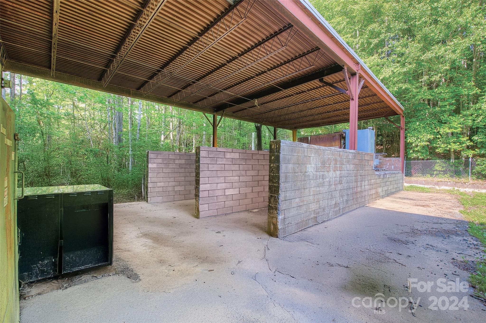 Industrial at 350 Henredon Road, Spruce Pine, photo 7 of 44
