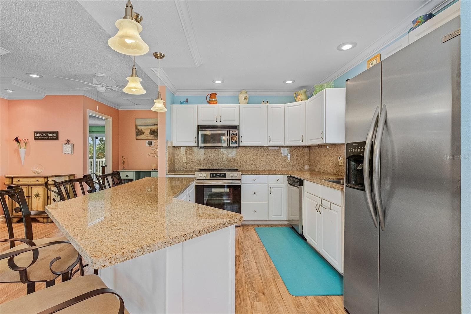 Single Family Residence at 140 BAY MAR DR, FORT MYERS BEACH, photo 5 of 37