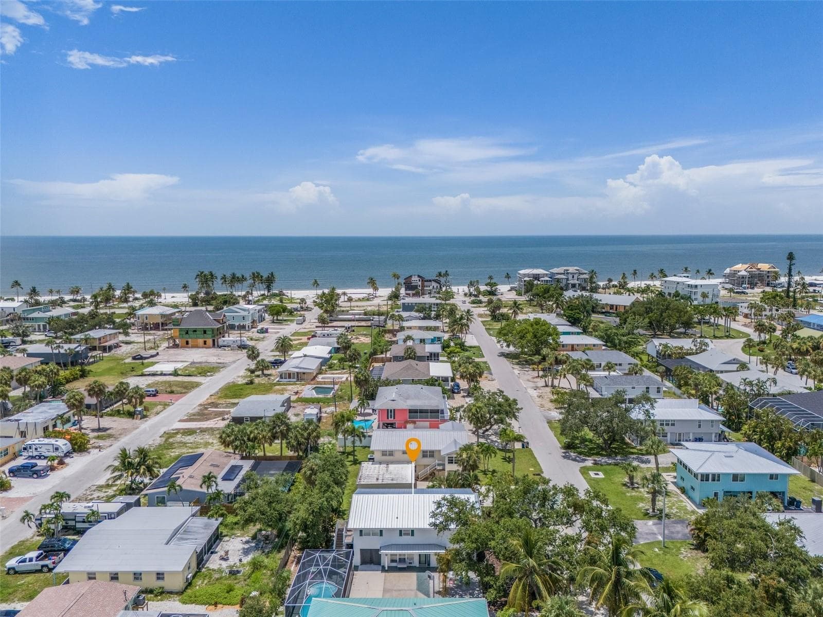 Single Family Residence at 140 BAY MAR DR, FORT MYERS BEACH, photo 33 of 37