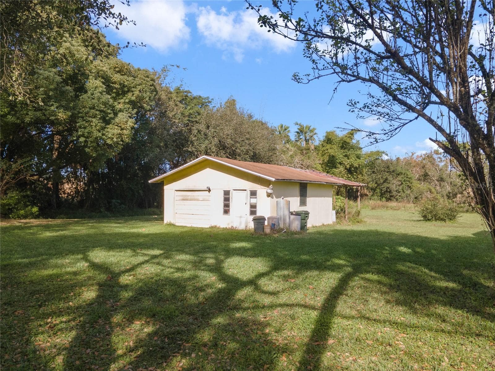 Manufactured Home at 12 LEE ST, OCOEE, photo 5 of 18