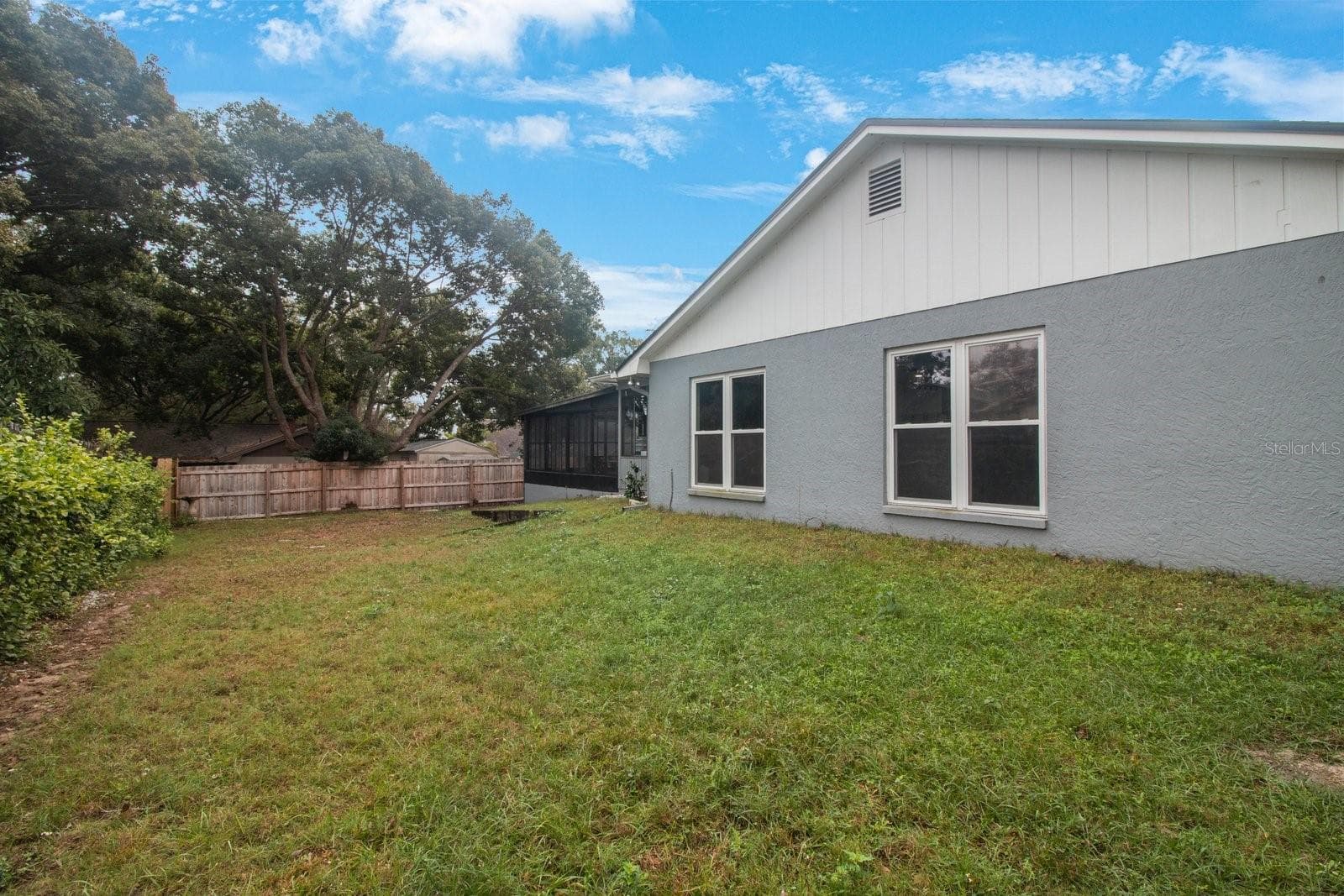 Single Family Residence at 1009 BLACK KNIGHT DR, VALRICO, photo 54 of 62