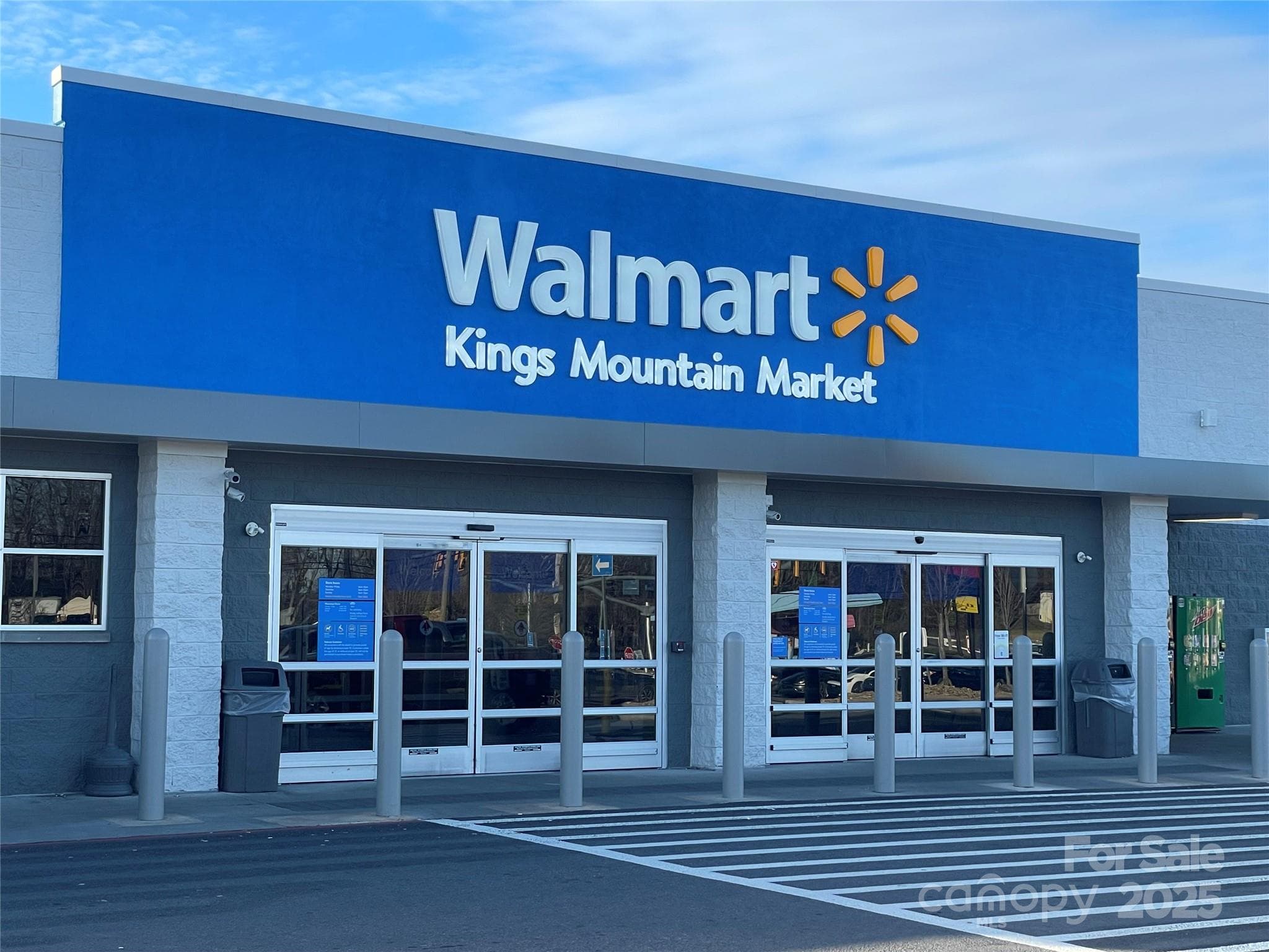 1/2 mile from Neighborhood Walmart - Kings Mountain