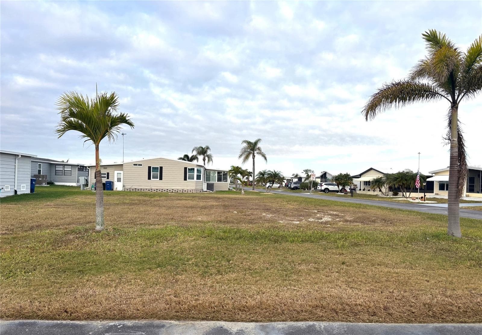Land at 501 SAN CLEMENTE CIR, NORTH PORT, photo 3 of 8