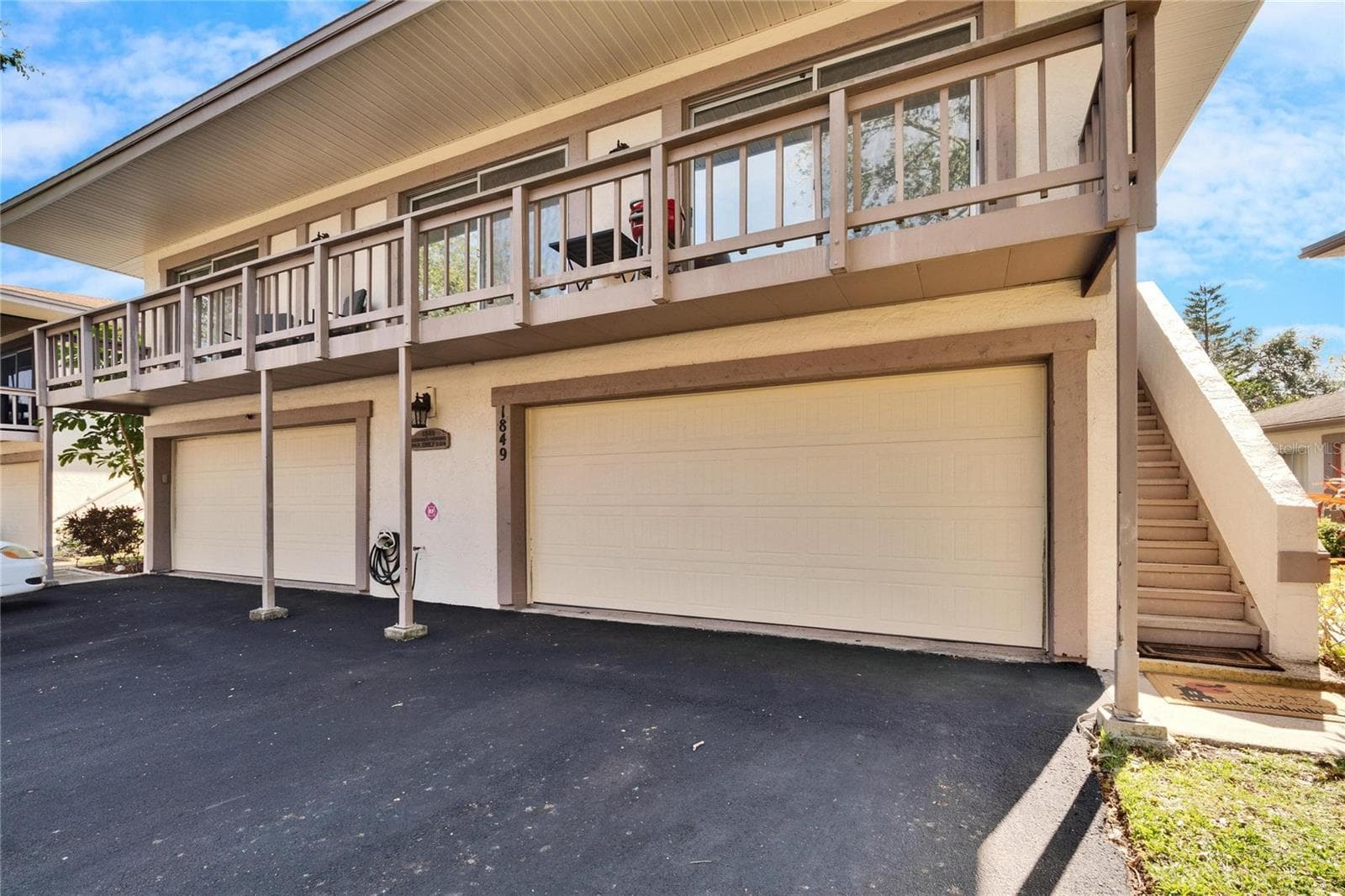 Condominium at 1849 BOUGH AVE #D, CLEARWATER, photo 3 of 64