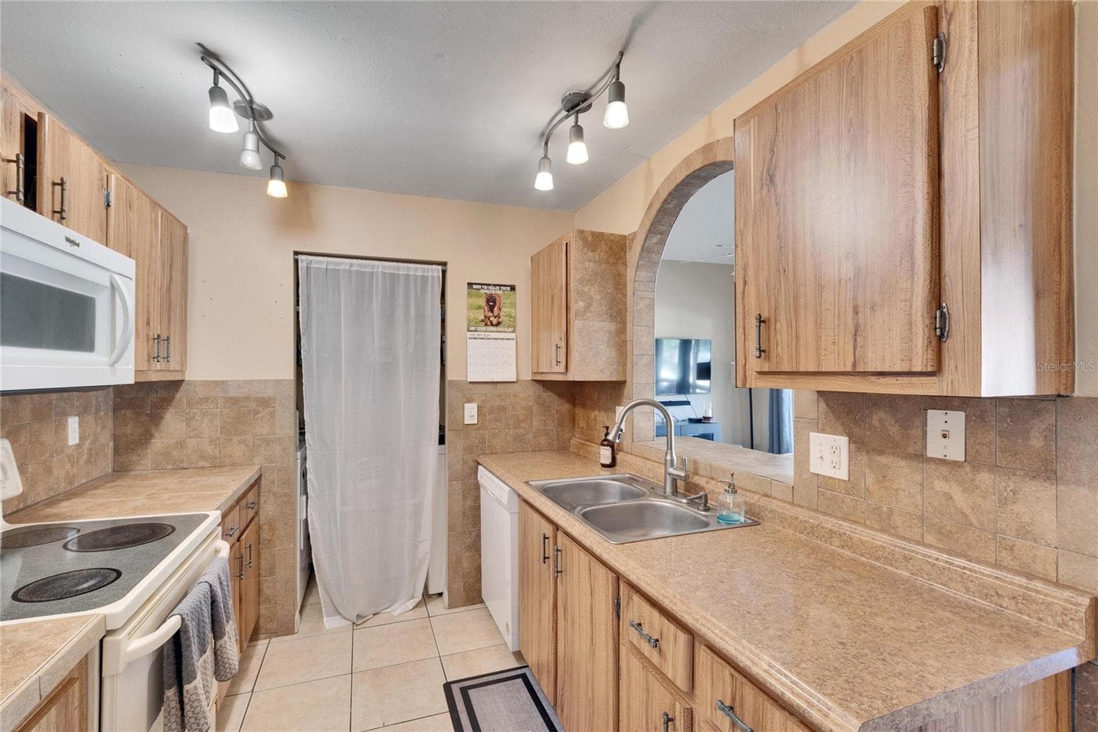 Condominium at 1849 BOUGH AVE #D, CLEARWATER, photo 7 of 64