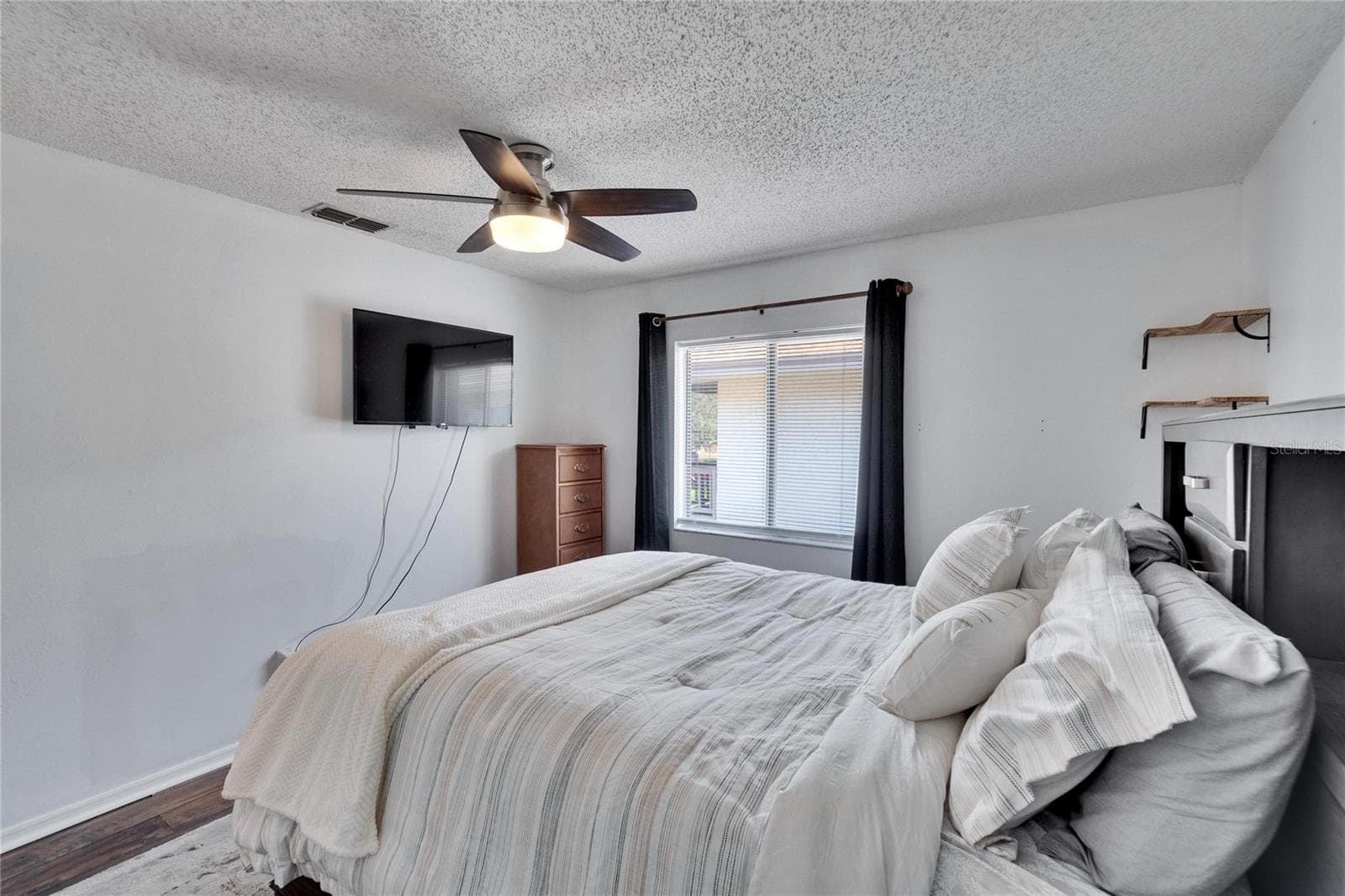 Condominium at 1849 BOUGH AVE #D, CLEARWATER, photo 18 of 64