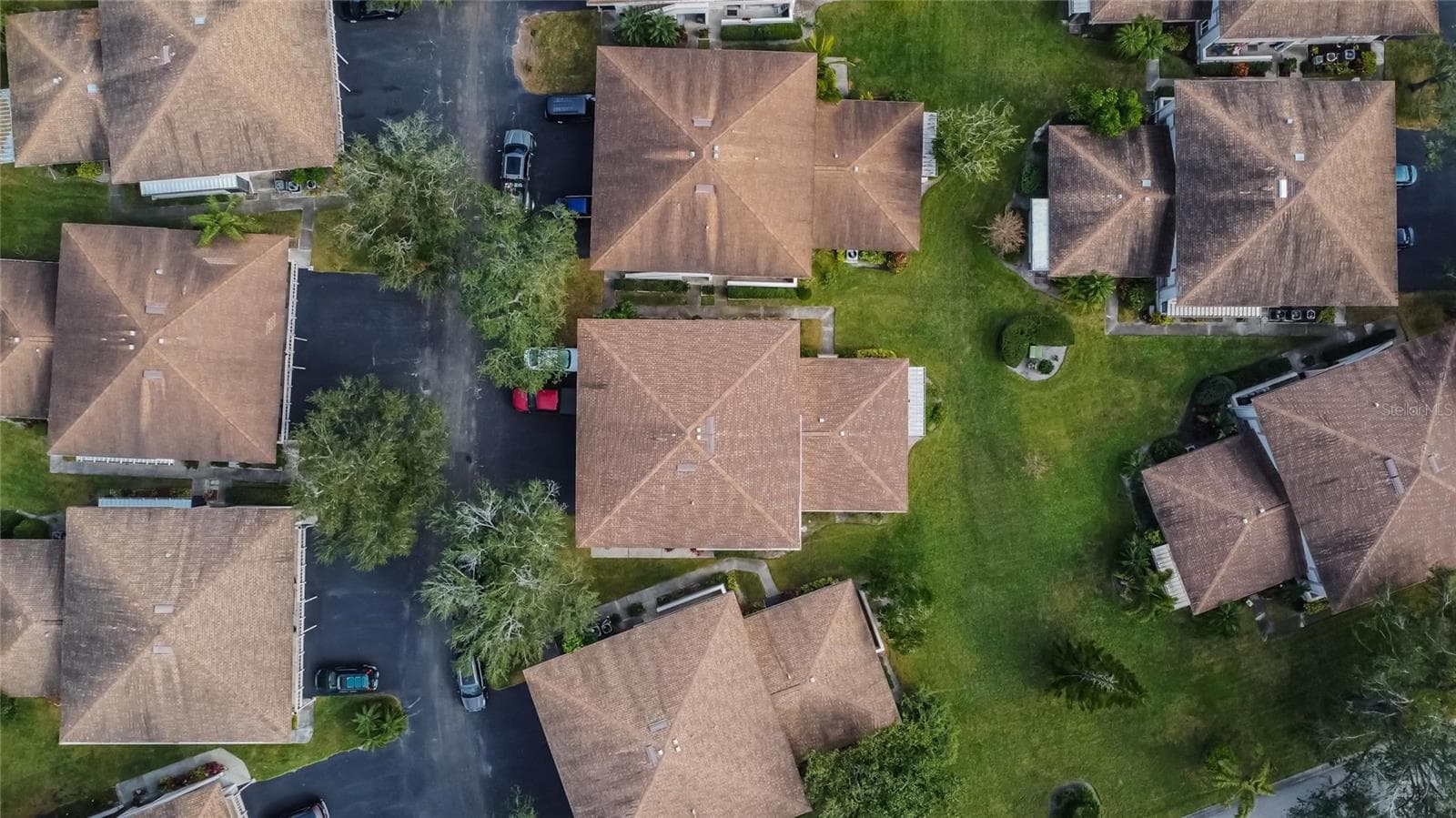 Condominium at 1849 BOUGH AVE #D, CLEARWATER, photo 54 of 64