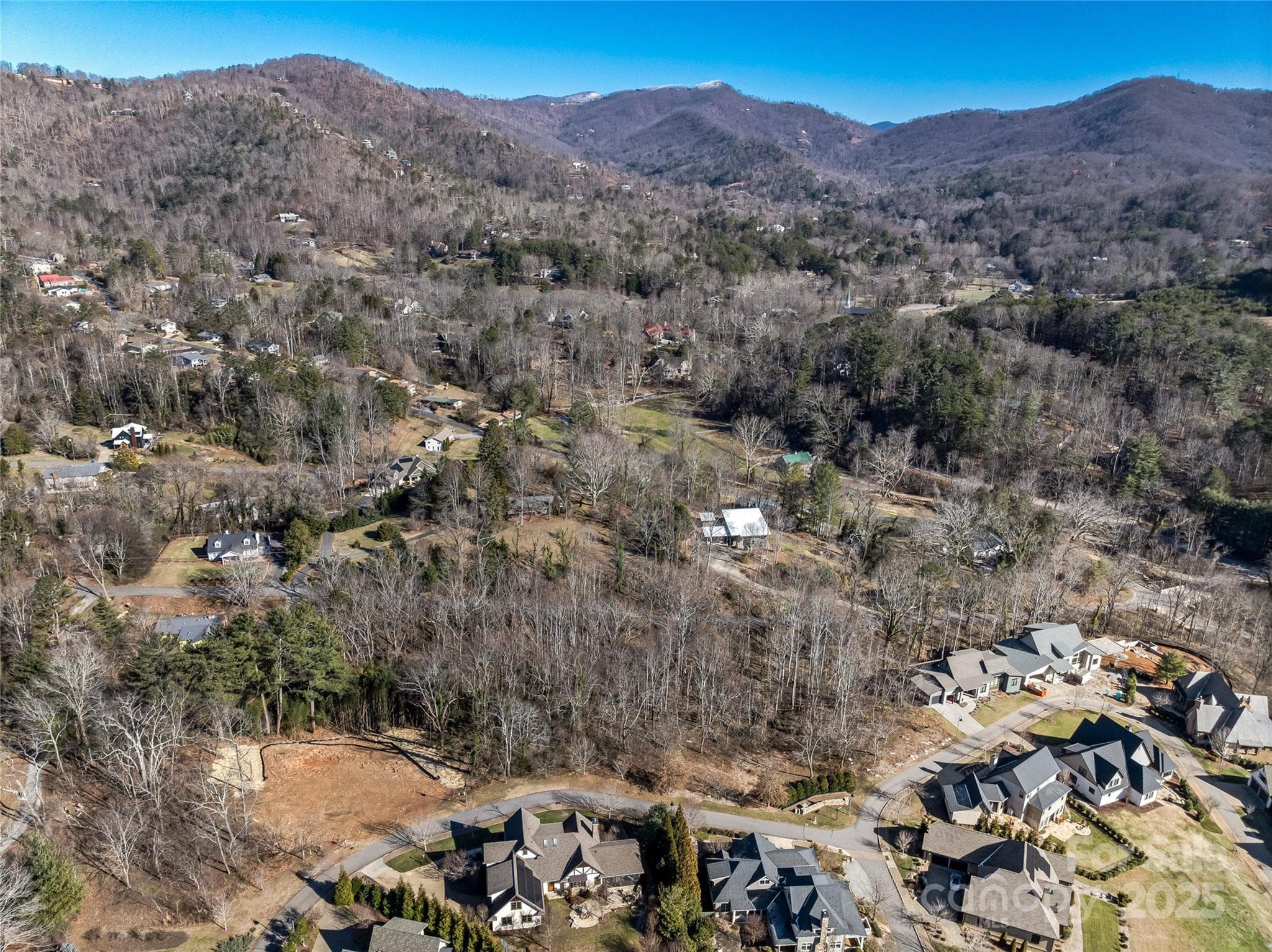 7 Kiftsgate  Court in Thom's Estate - Asheville