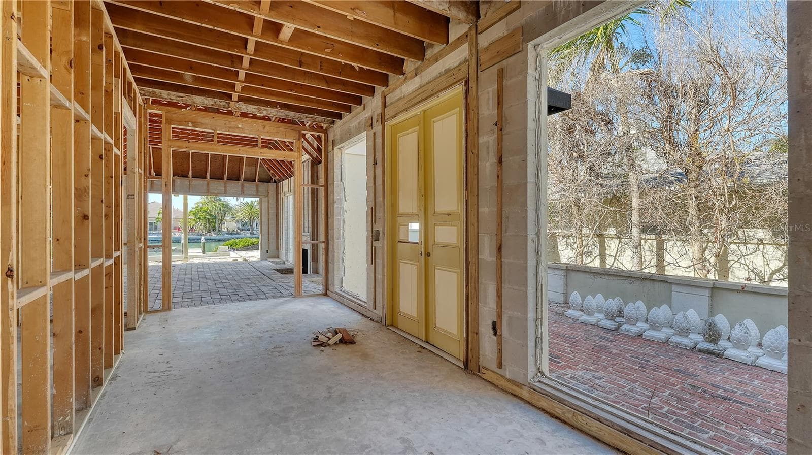 Single Family Residence at 515 S WASHINGTON DR, SARASOTA, photo 17 of 22