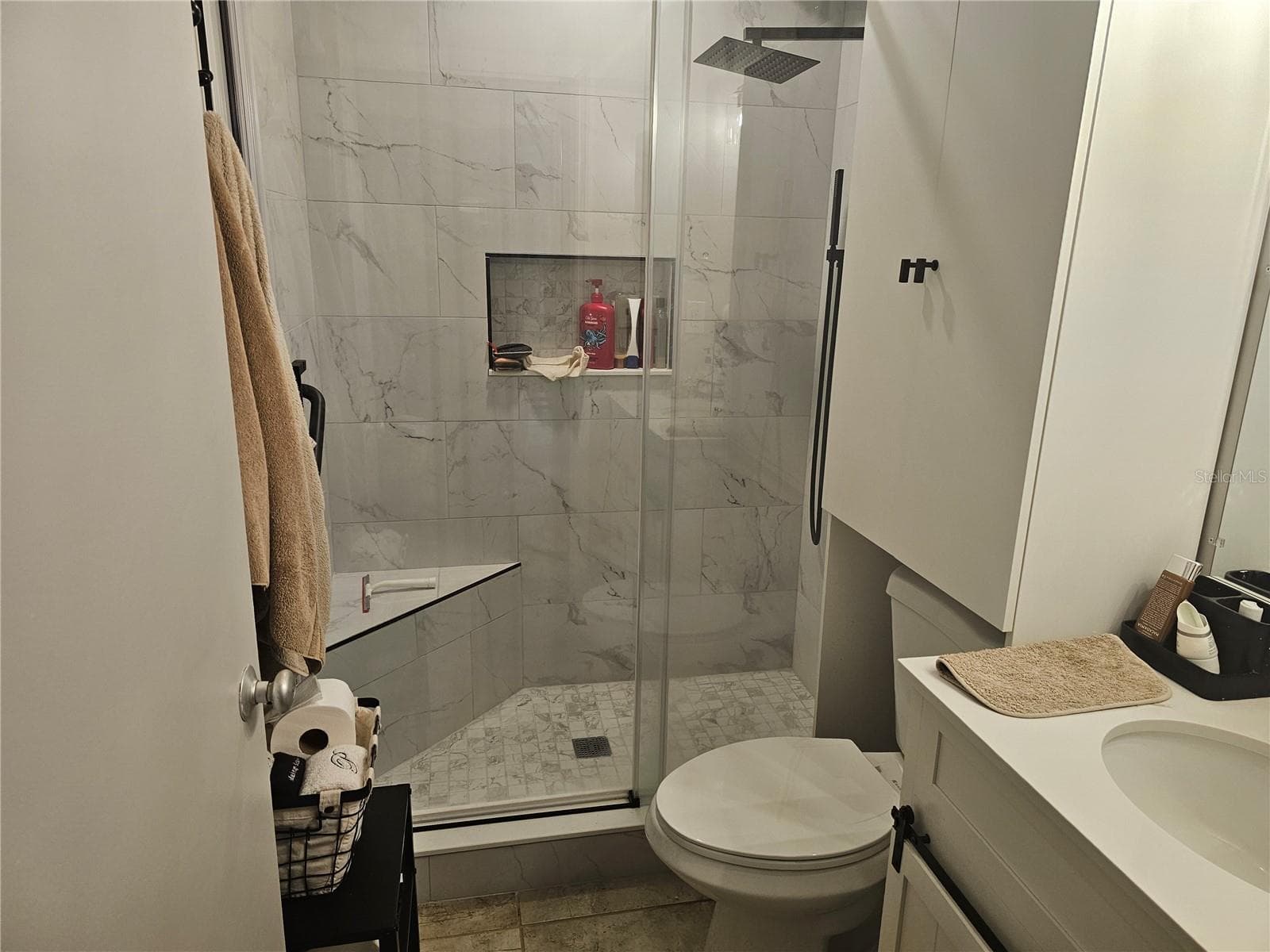 Villa at 915 CLUB CIR, LAKESHORE, photo 8 of 35