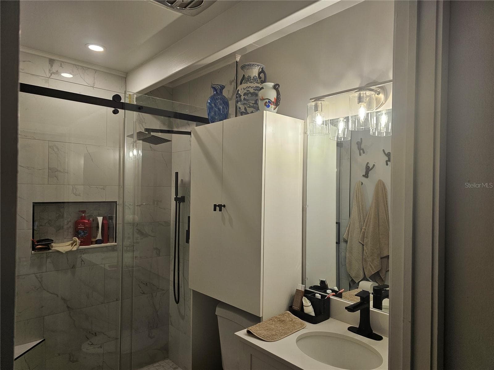 Villa at 915 CLUB CIR, LAKESHORE, photo 10 of 35