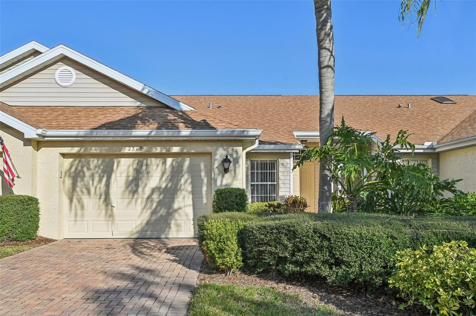 Condominium at 2315 NEW ORCHARD CT, SUN CITY CENTER, photo 2 of 57