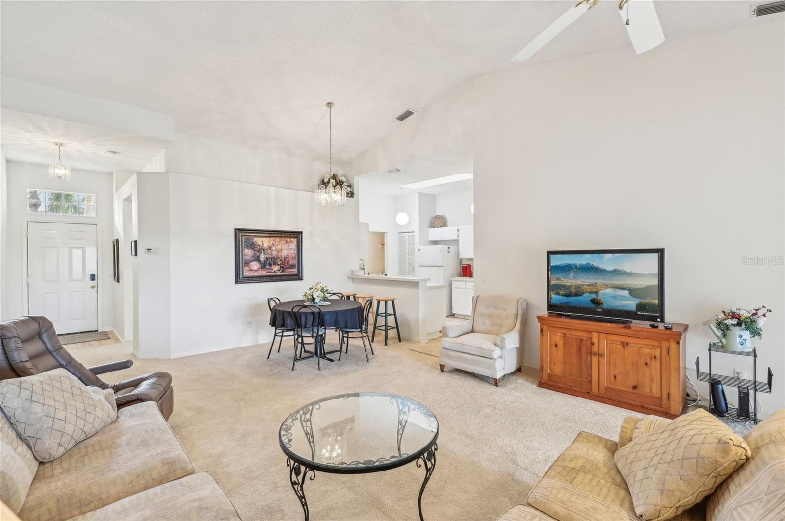 Condominium at 2315 NEW ORCHARD CT, SUN CITY CENTER, photo 6 of 57