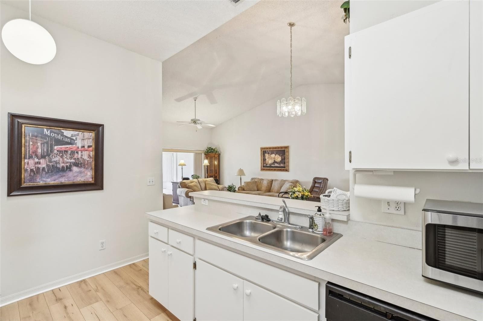Condominium at 2315 NEW ORCHARD CT, SUN CITY CENTER, photo 10 of 57