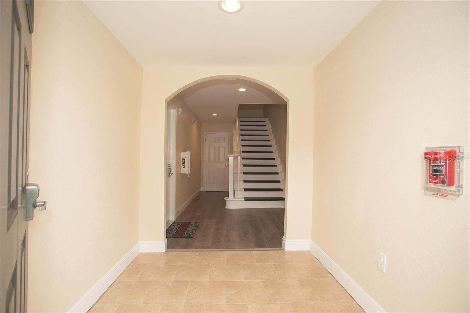 Multi-Family 5+ at 915 E PALMETTO ST, LAKELAND, photo 8 of 65