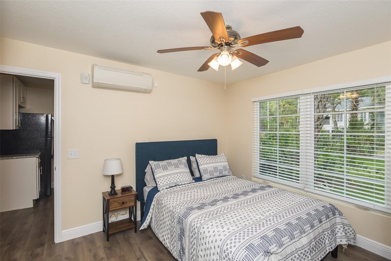 Multi-Family 5+ at 915 E PALMETTO ST, LAKELAND, photo 23 of 65