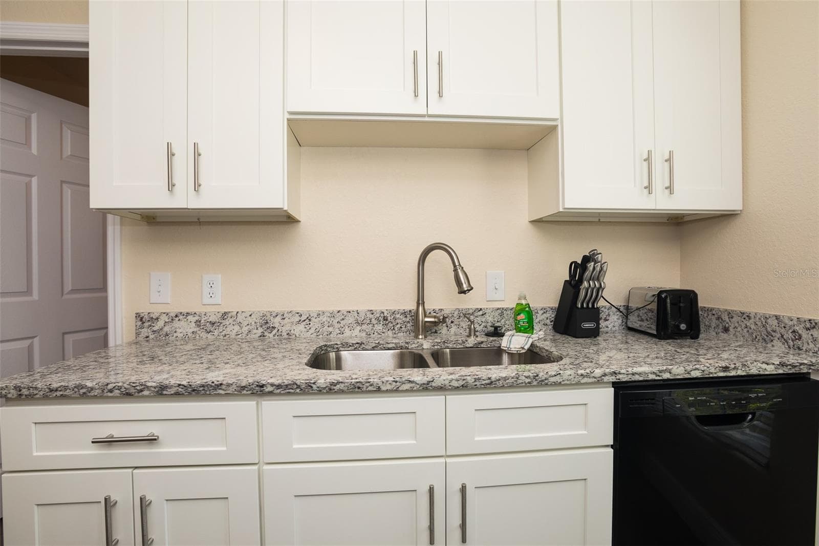 Multi-Family 5+ at 915 E PALMETTO ST, LAKELAND, photo 60 of 65