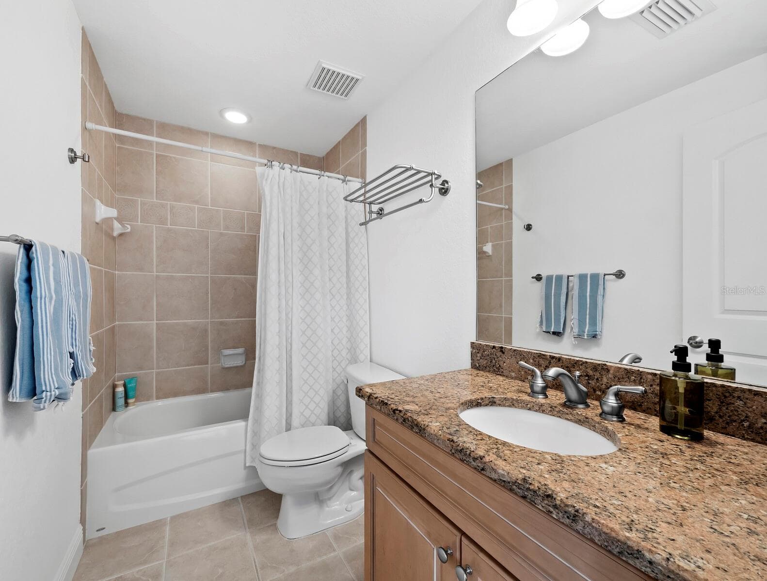 Condominium at 650 GOLDEN GATE PT #401, SARASOTA, photo 24 of 50