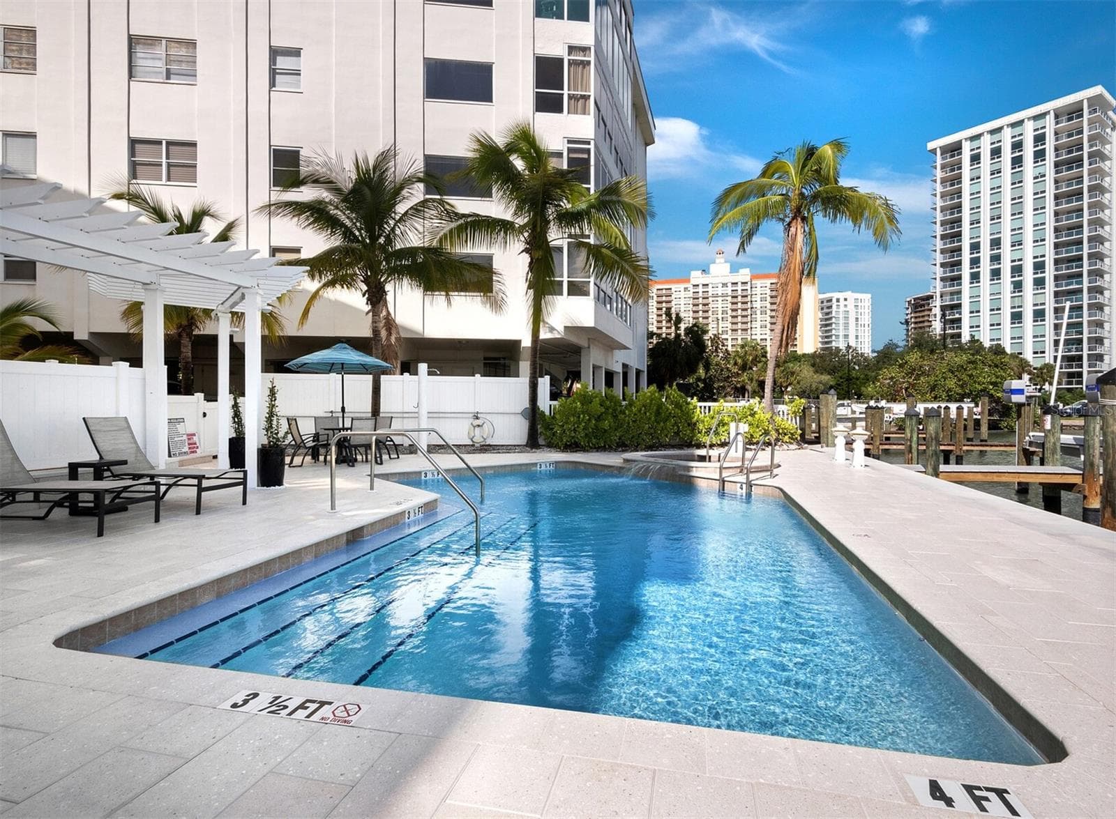 Condominium at 650 GOLDEN GATE PT #401, SARASOTA, photo 28 of 50