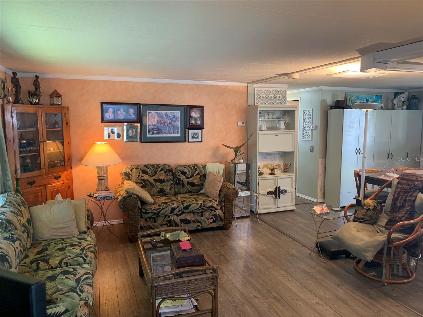 Mobile Home at 10456 PEACEFUL DR, LARGO, photo 13 of 24