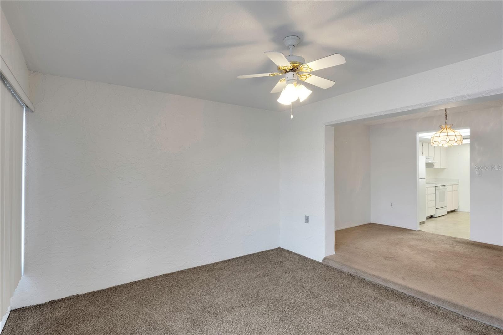 Sun Room - Reverse View - 1034 BOWSPRIT LN, HOLIDAY