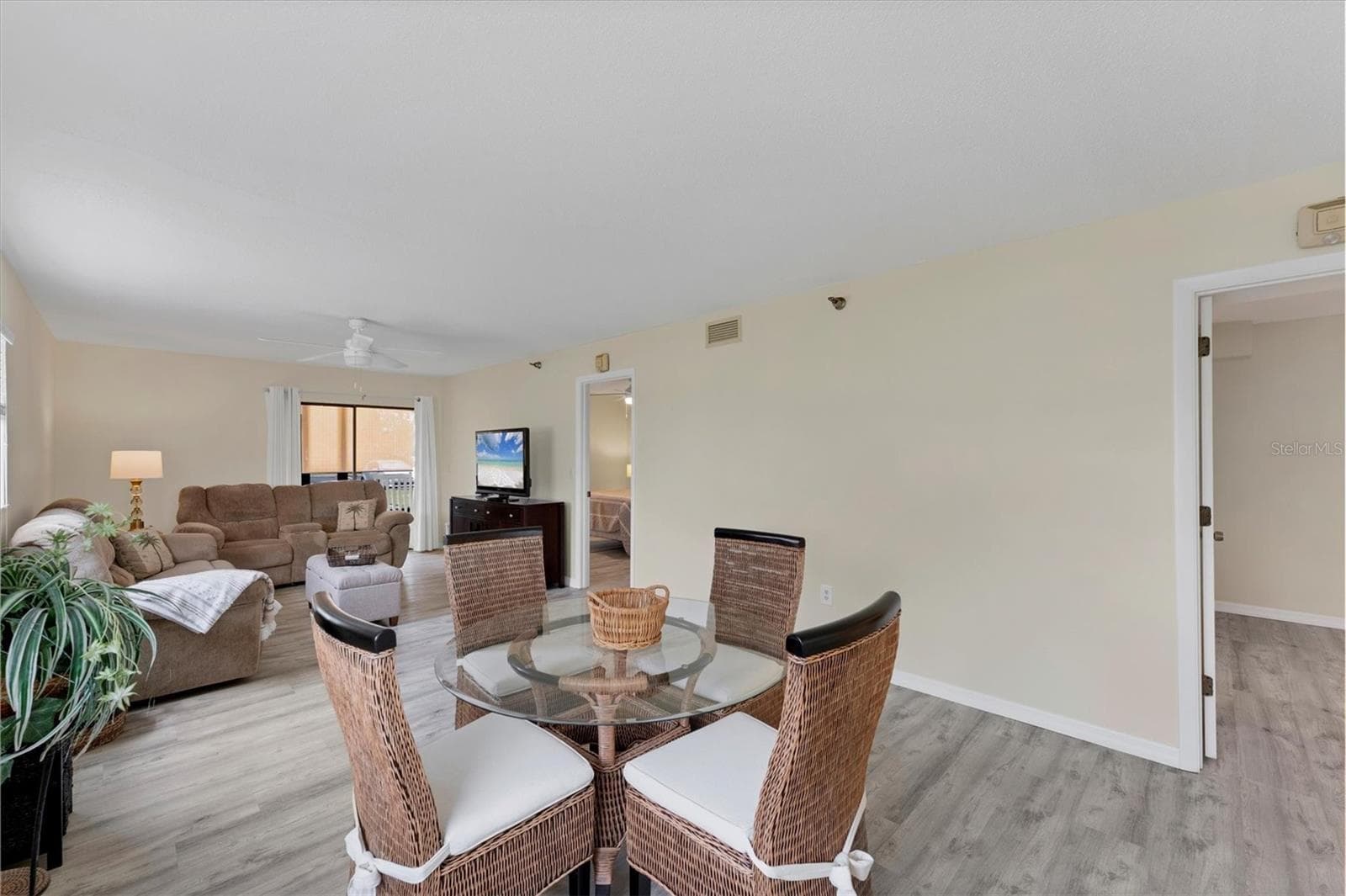 Condominium at 104 CAPRI ISLES BLVD #112, VENICE, photo 13 of 43
