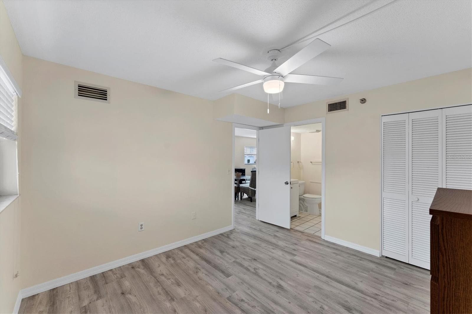 Condominium at 104 CAPRI ISLES BLVD #112, VENICE, photo 22 of 43