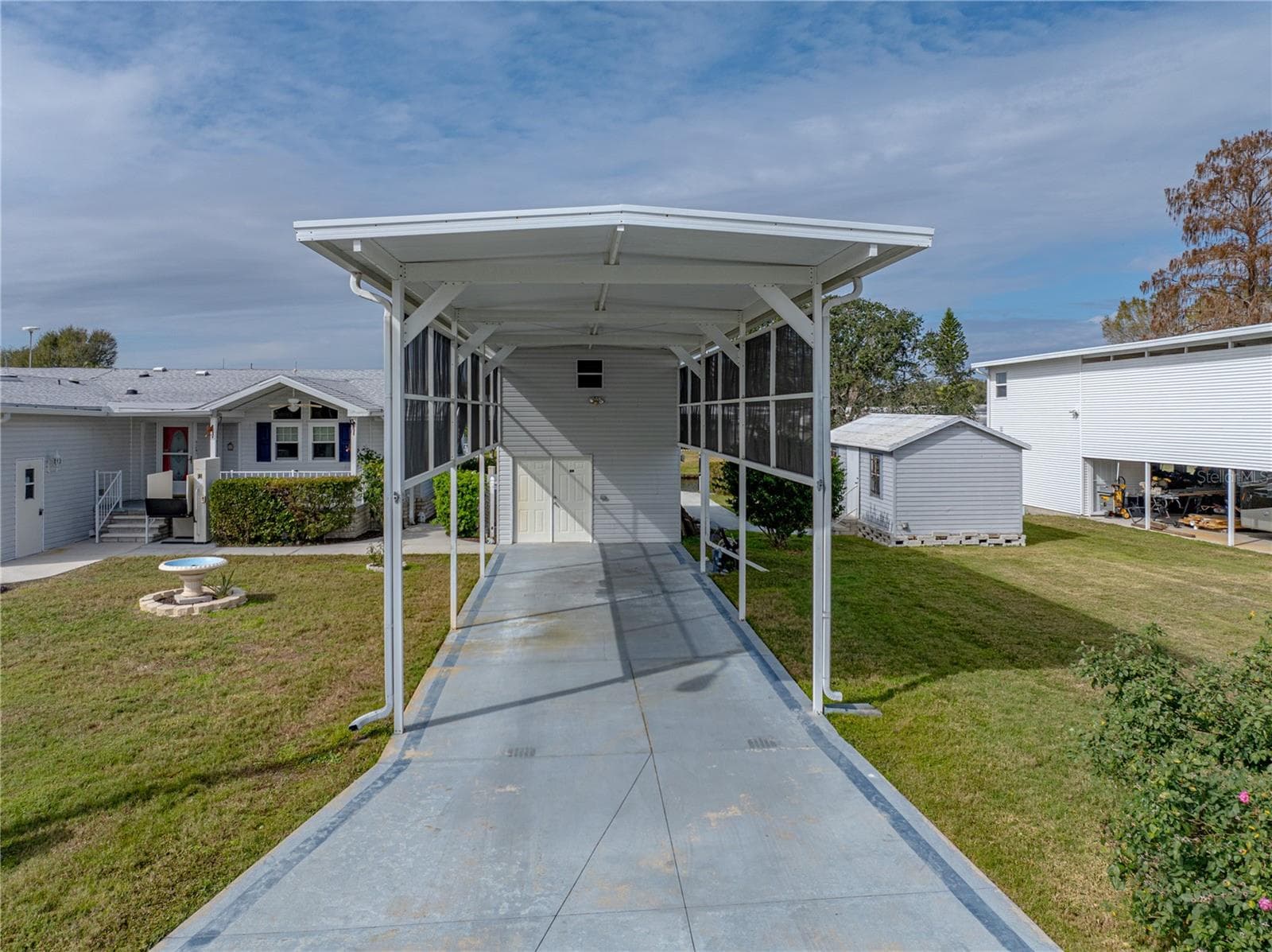 Manufactured Home at 5148 ISLAND VIEW CIR N, POLK CITY, photo 8 of 100