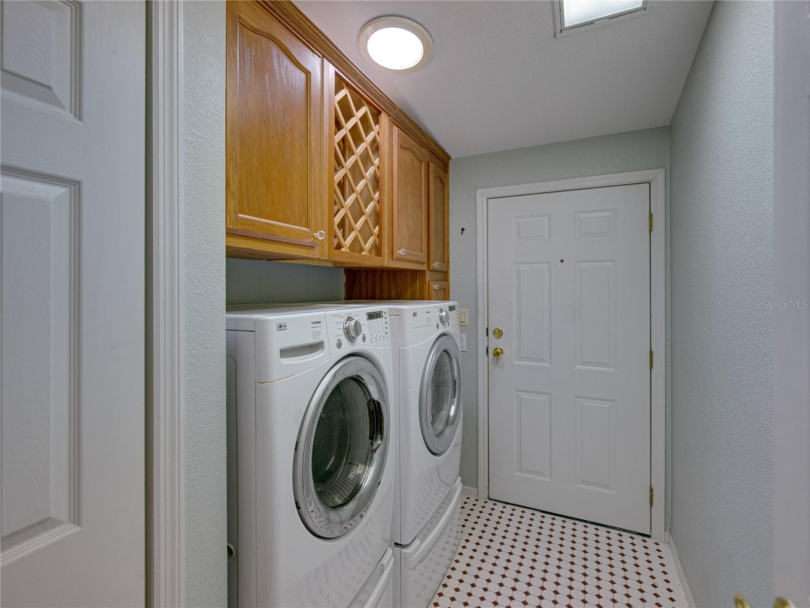 Manufactured Home at 5148 ISLAND VIEW CIR N, POLK CITY, photo 19 of 100