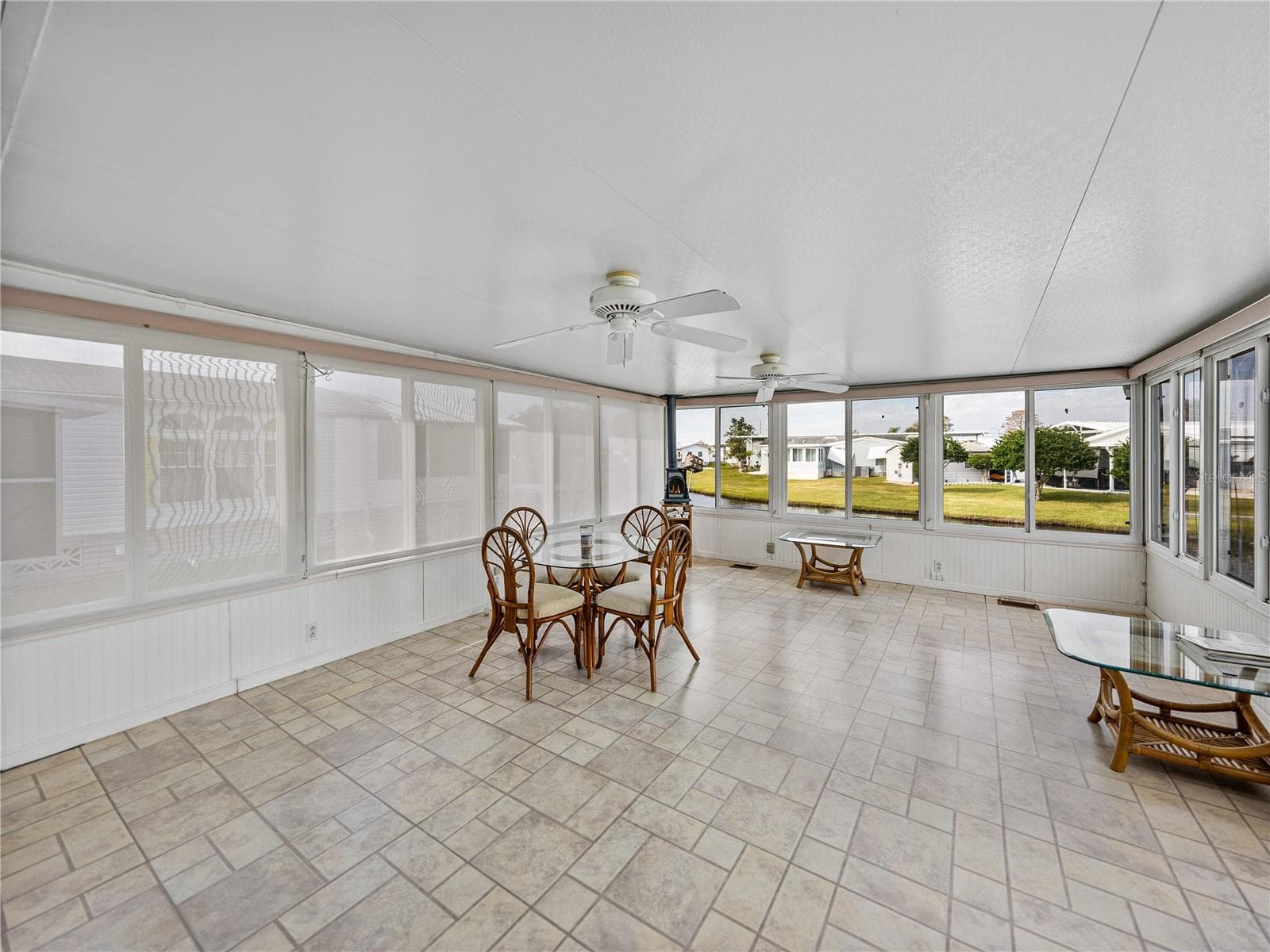 Manufactured Home at 5148 ISLAND VIEW CIR N, POLK CITY, photo 36 of 100