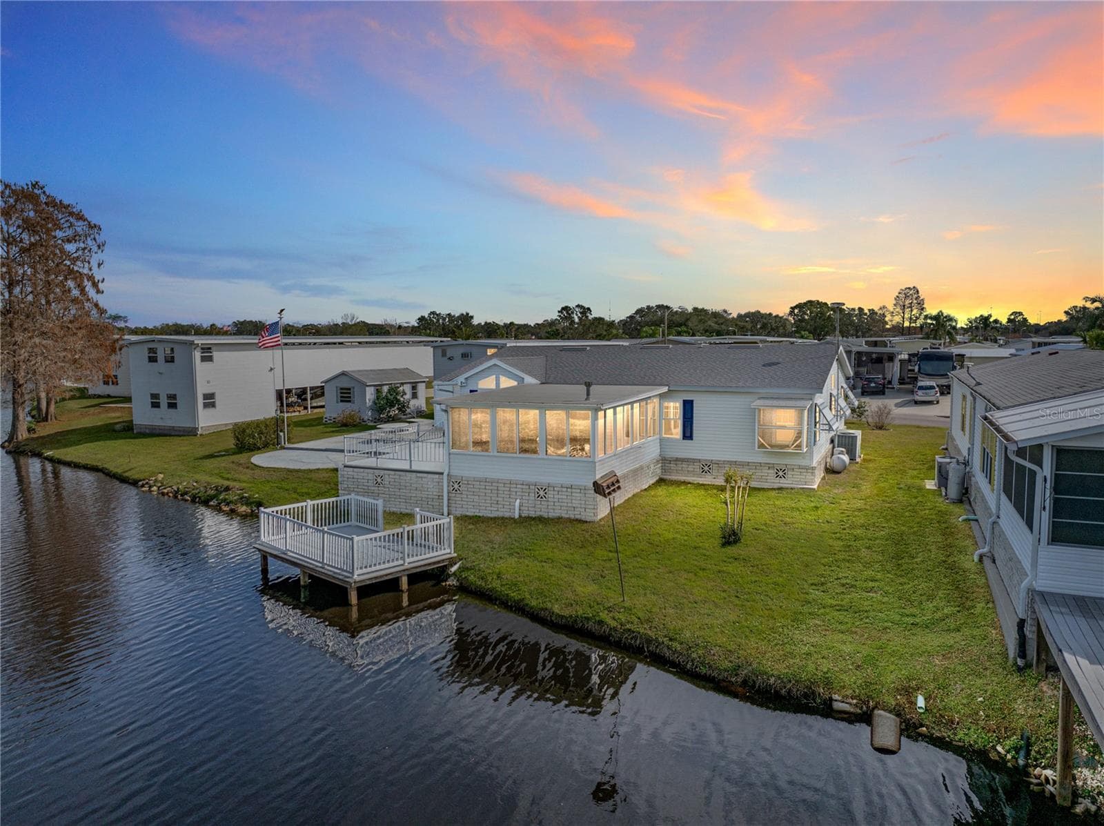 Manufactured Home at 5148 ISLAND VIEW CIR N, POLK CITY, photo 62 of 100