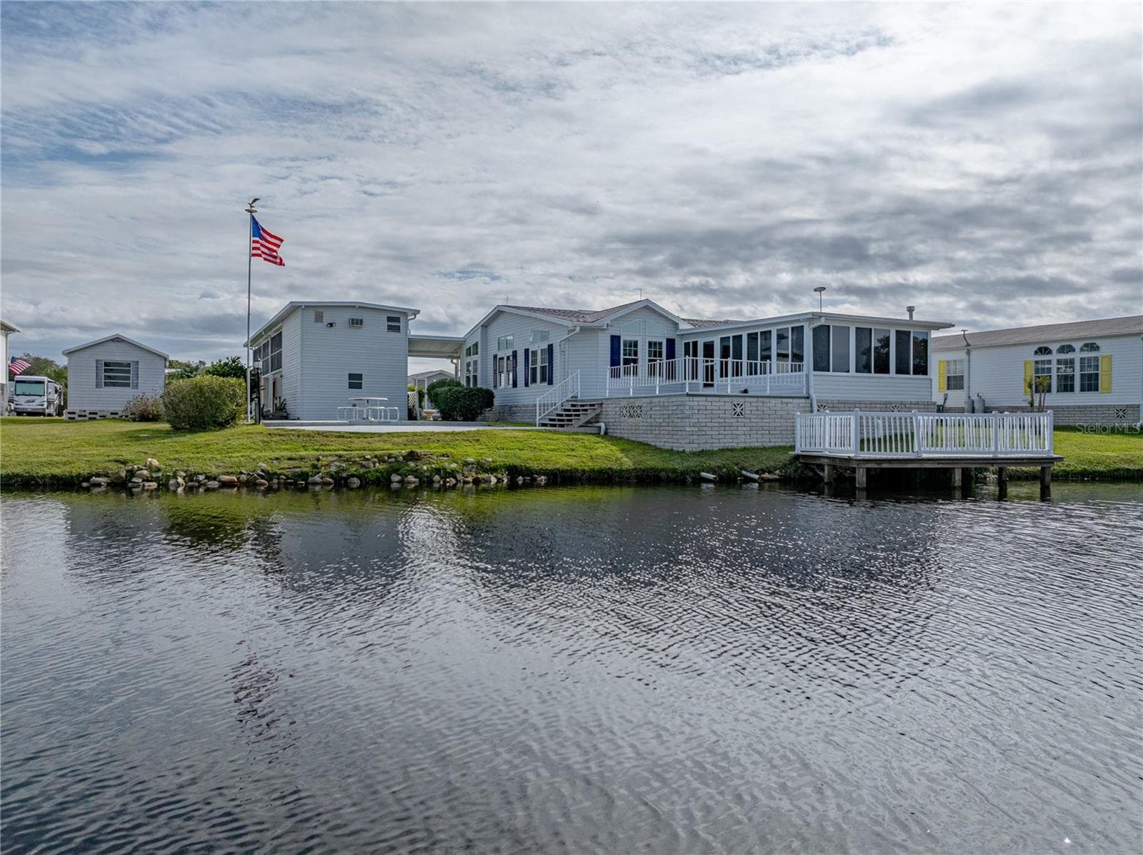 Manufactured Home at 5148 ISLAND VIEW CIR N, POLK CITY, photo 63 of 100
