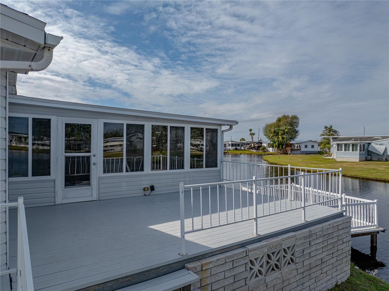 Manufactured Home at 5148 ISLAND VIEW CIR N, POLK CITY, photo 69 of 100