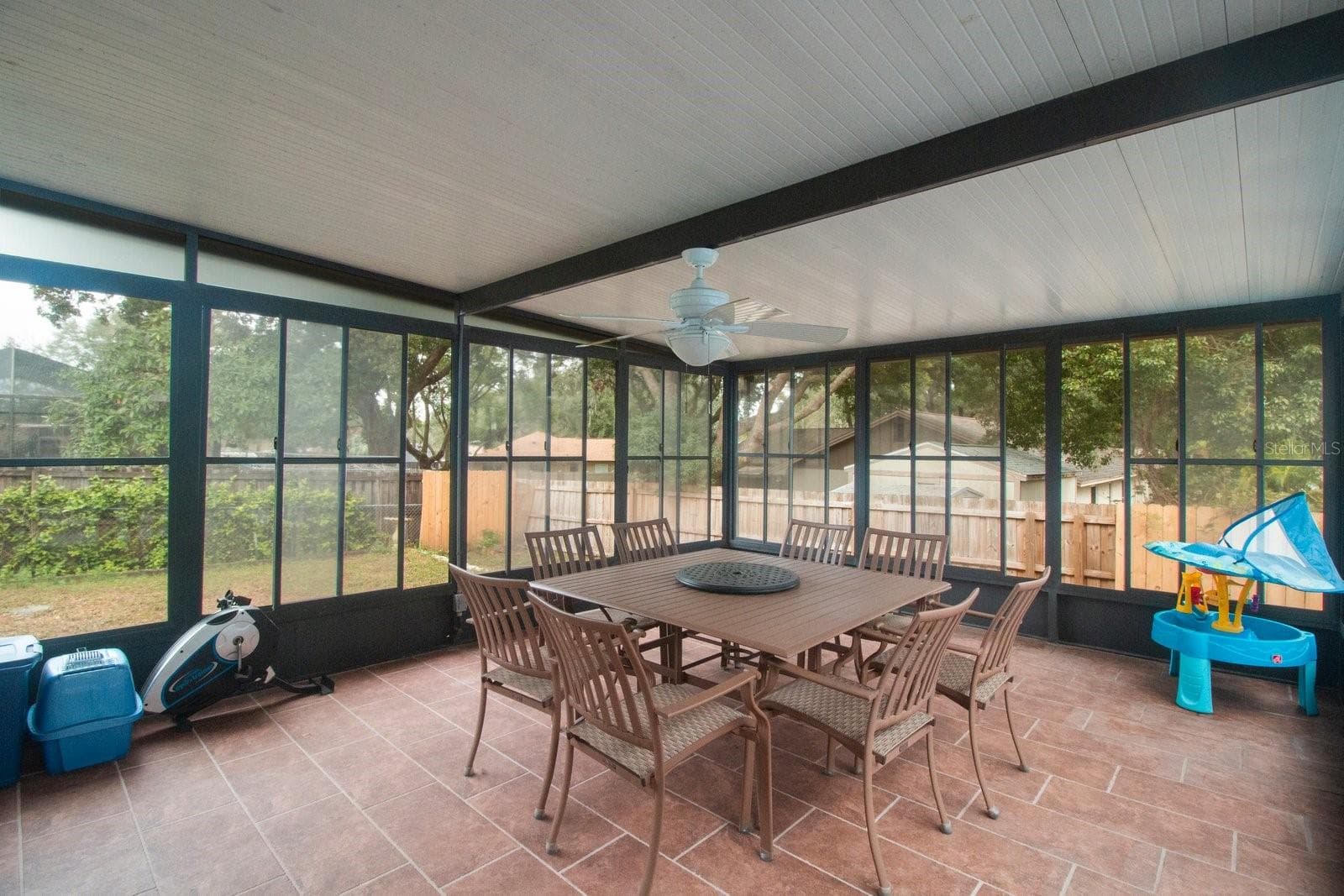Single Family Residence at 1009 BLACK KNIGHT DR, VALRICO, photo 43 of 62