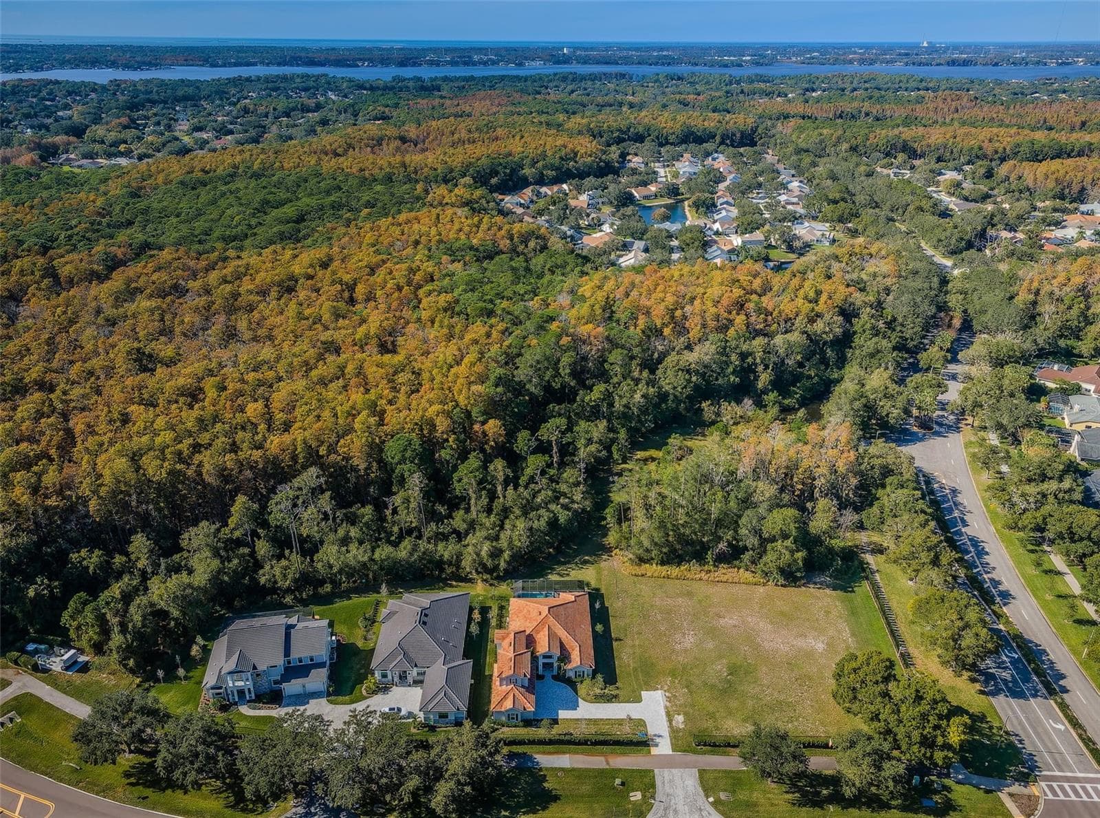 4390 TARPON LAKE BLVD