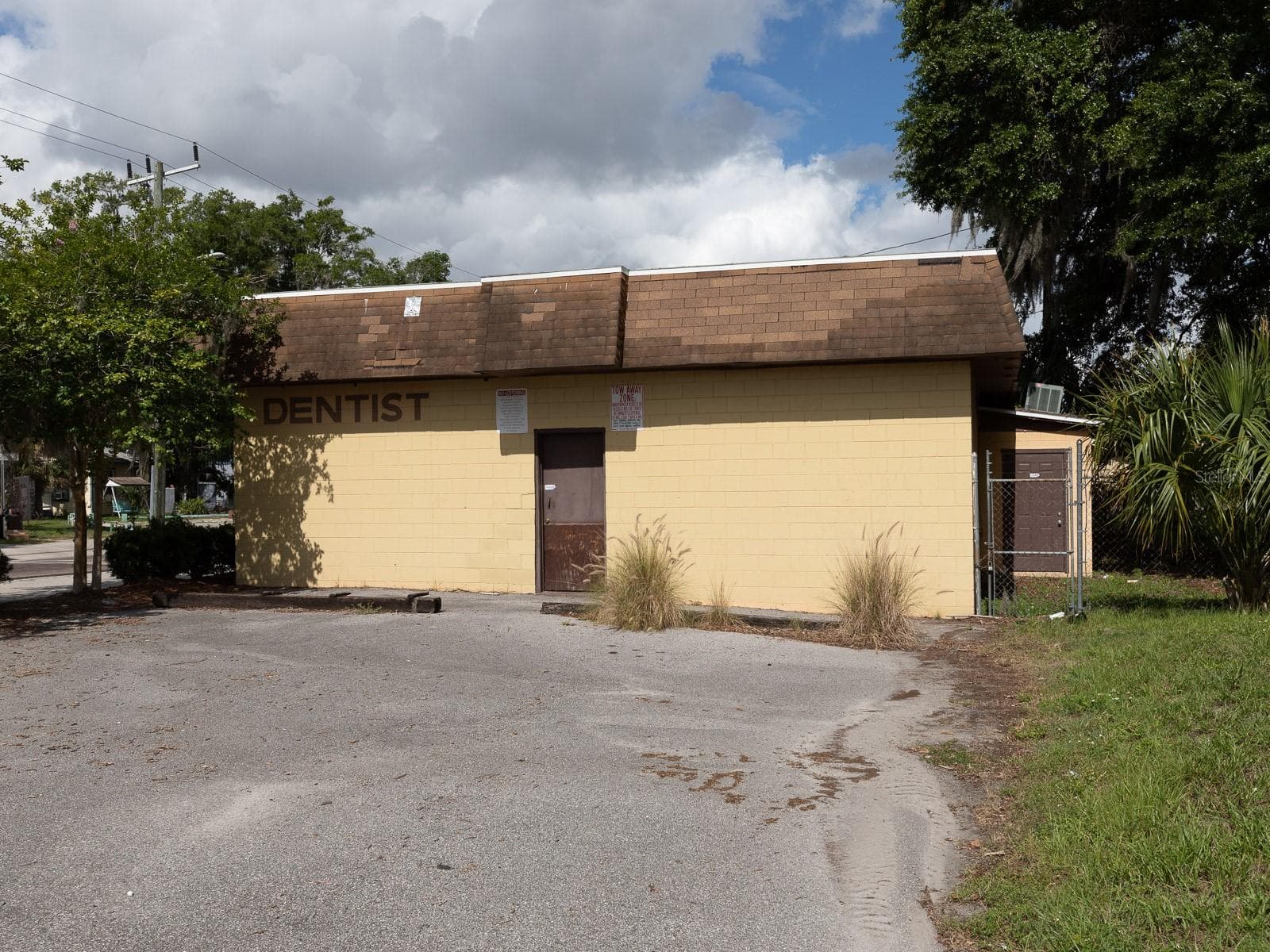 Office at 1204 HISTORIC GOLDSBORO BLVD, SANFORD, photo 18 of 20