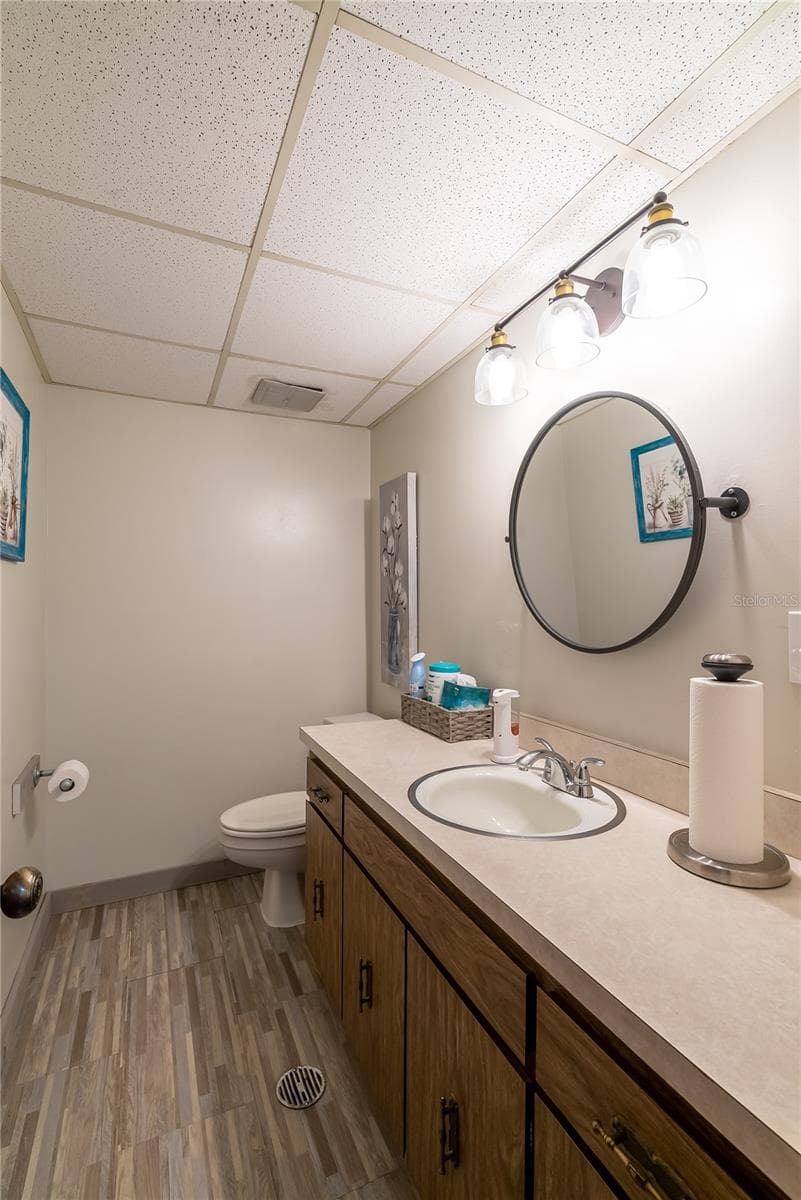 Office at 1680 IRLO BRONSON MEMORIAL HWY, KISSIMMEE, photo 26 of 39
