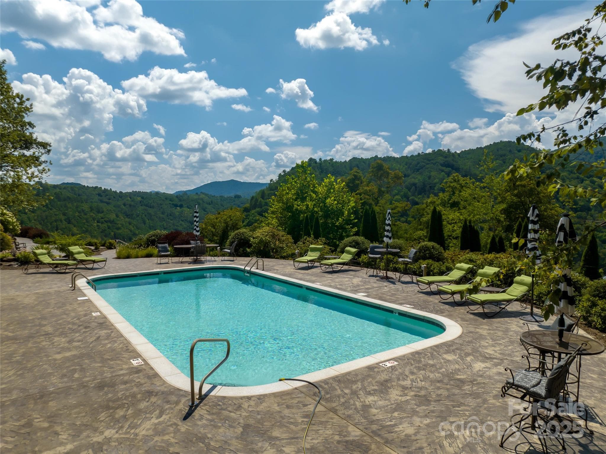 Pool at clubhouse - Marshall