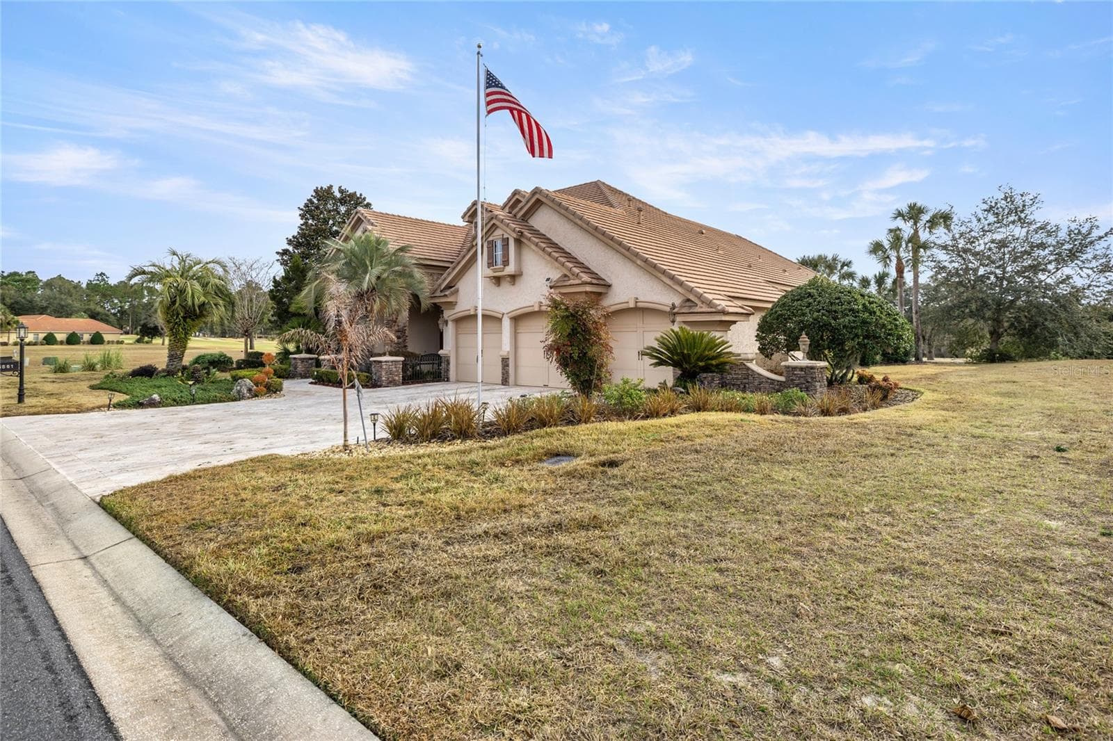 Front view of home - 6861 SW 179TH AVENUE RD, DUNNELLON