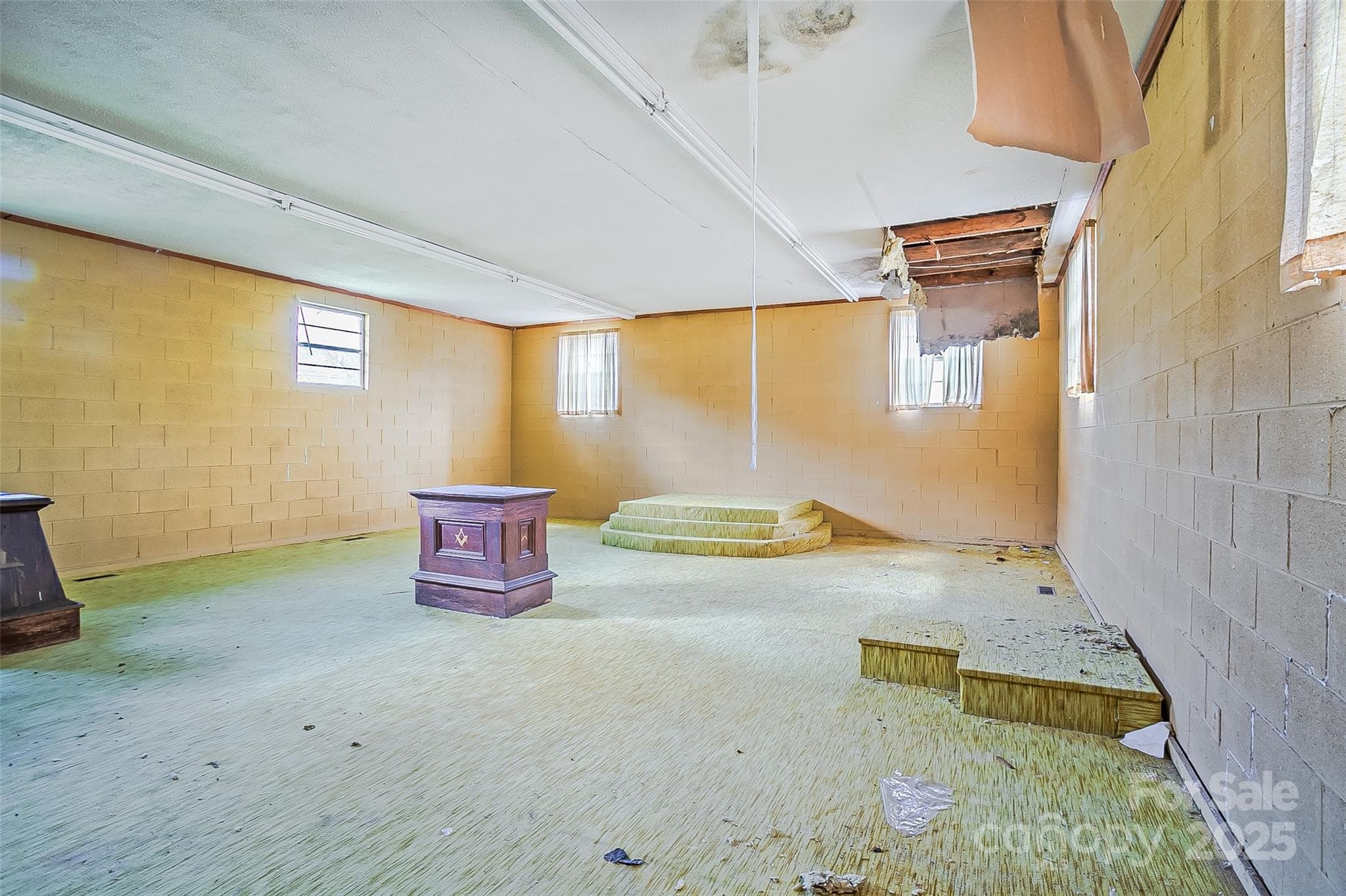 Single Family Residence at Brevard, photo 17 of 27