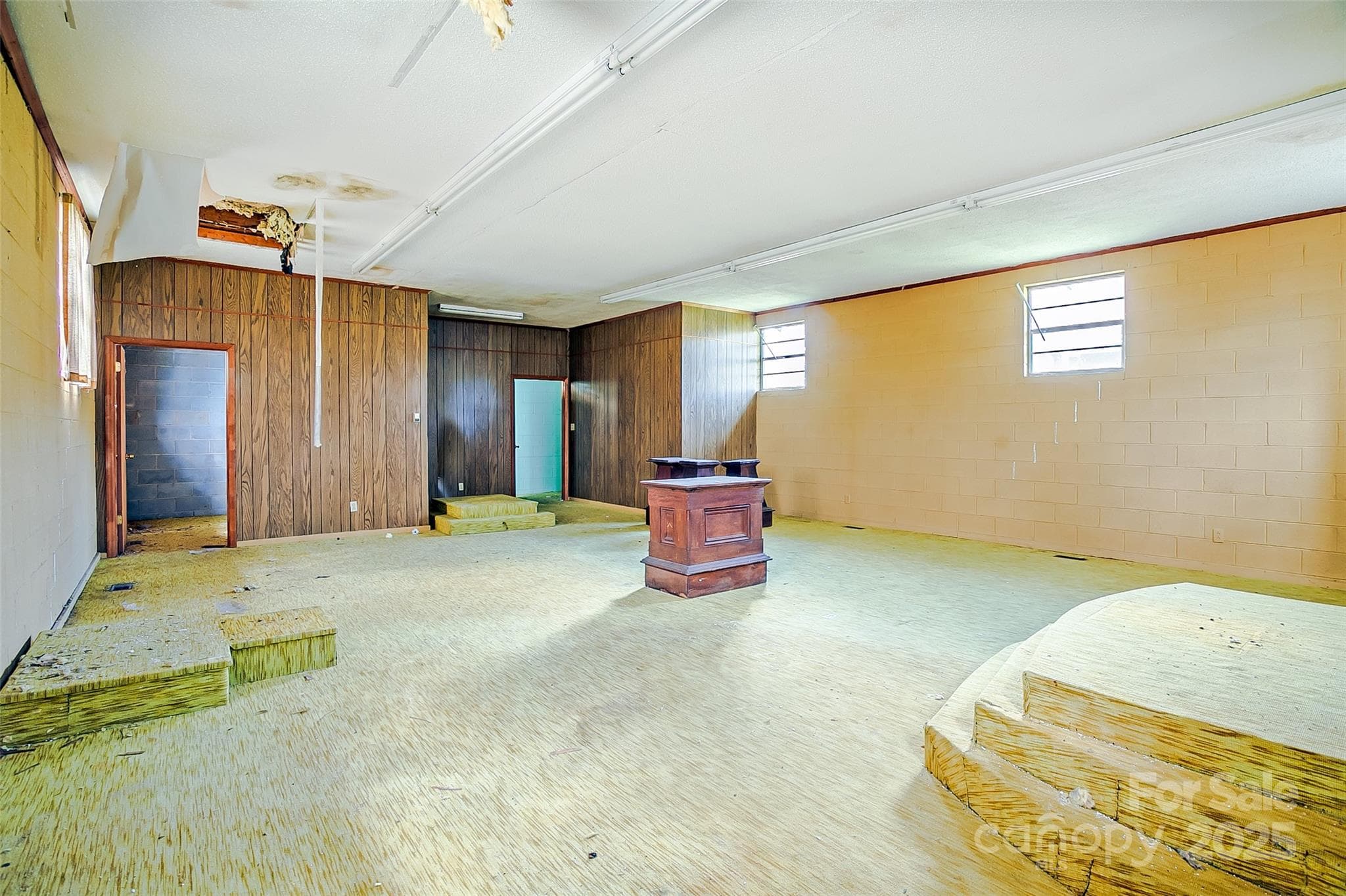 Single Family Residence at Brevard, photo 18 of 27