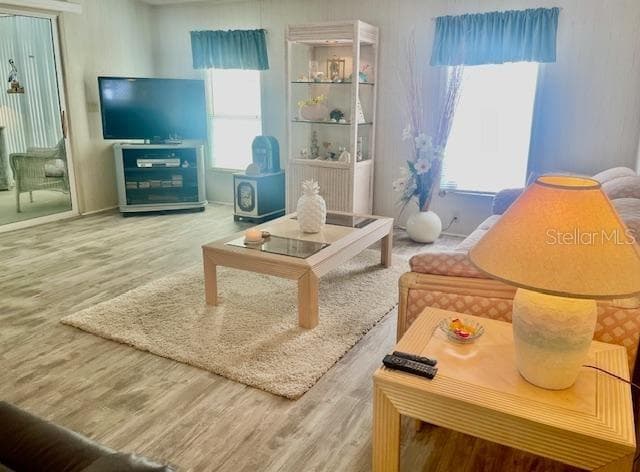 Living Room to Lanai - 5707 45TH ST E #90, BRADENTON