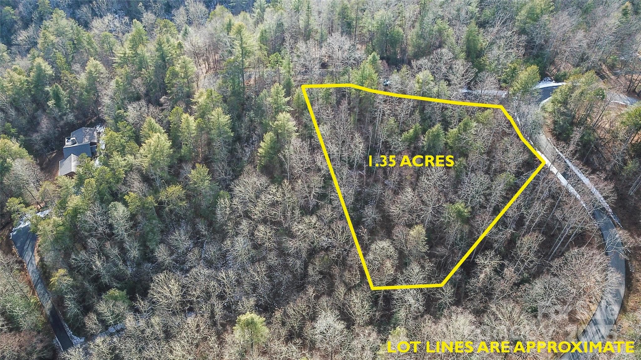 The lot lines are approximate - Hendersonville