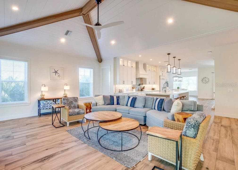 Living Space - 9403 GULF DR, ANNA MARIA