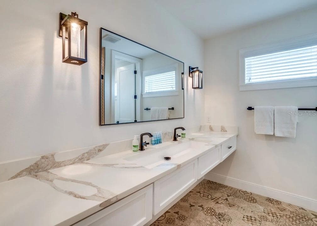 Primary Bathroom - 9403 GULF DR, ANNA MARIA