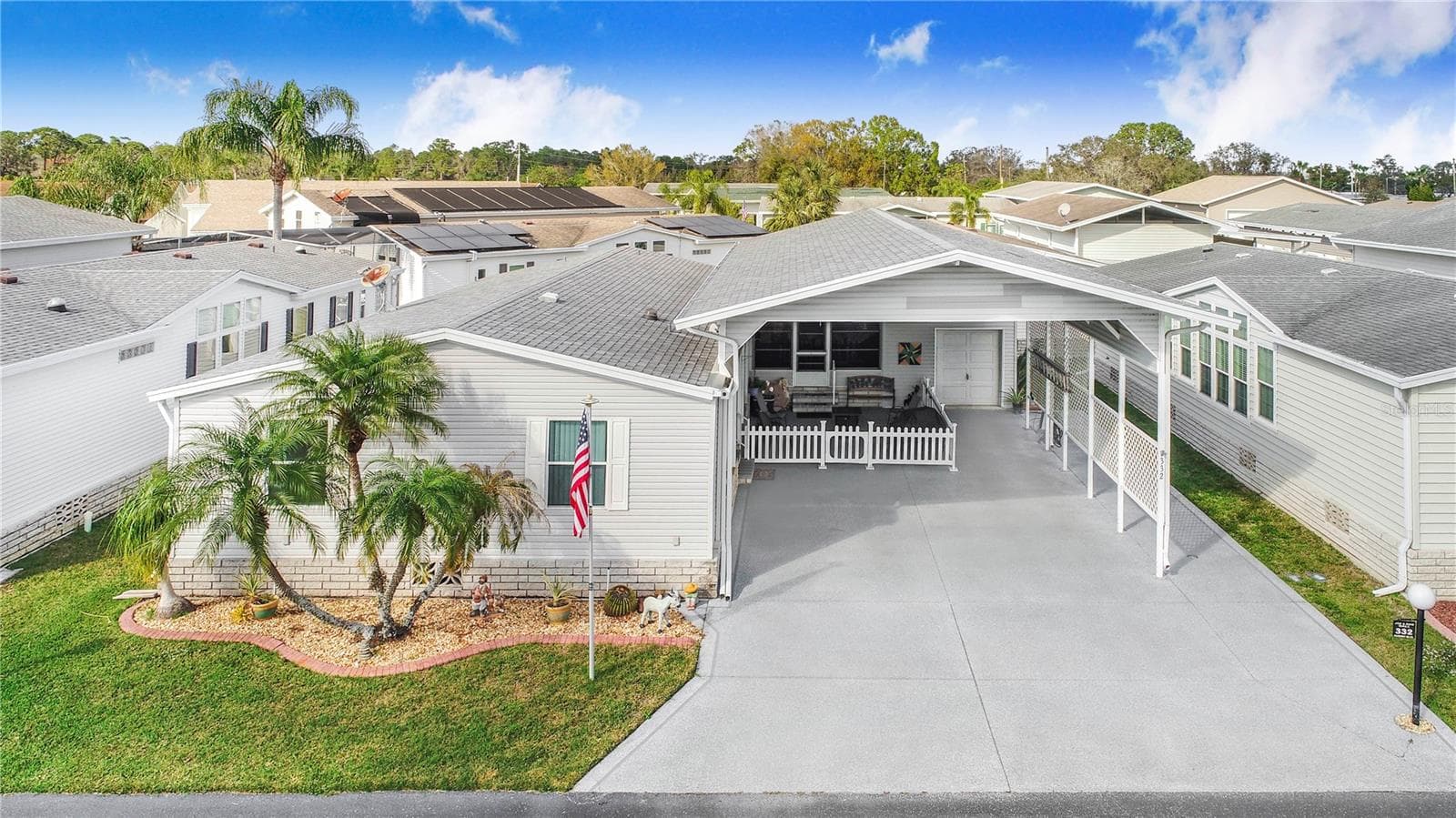 Manufactured Home at 332 FAIRWAY BLVD, FROSTPROOF, photo 12 of 56